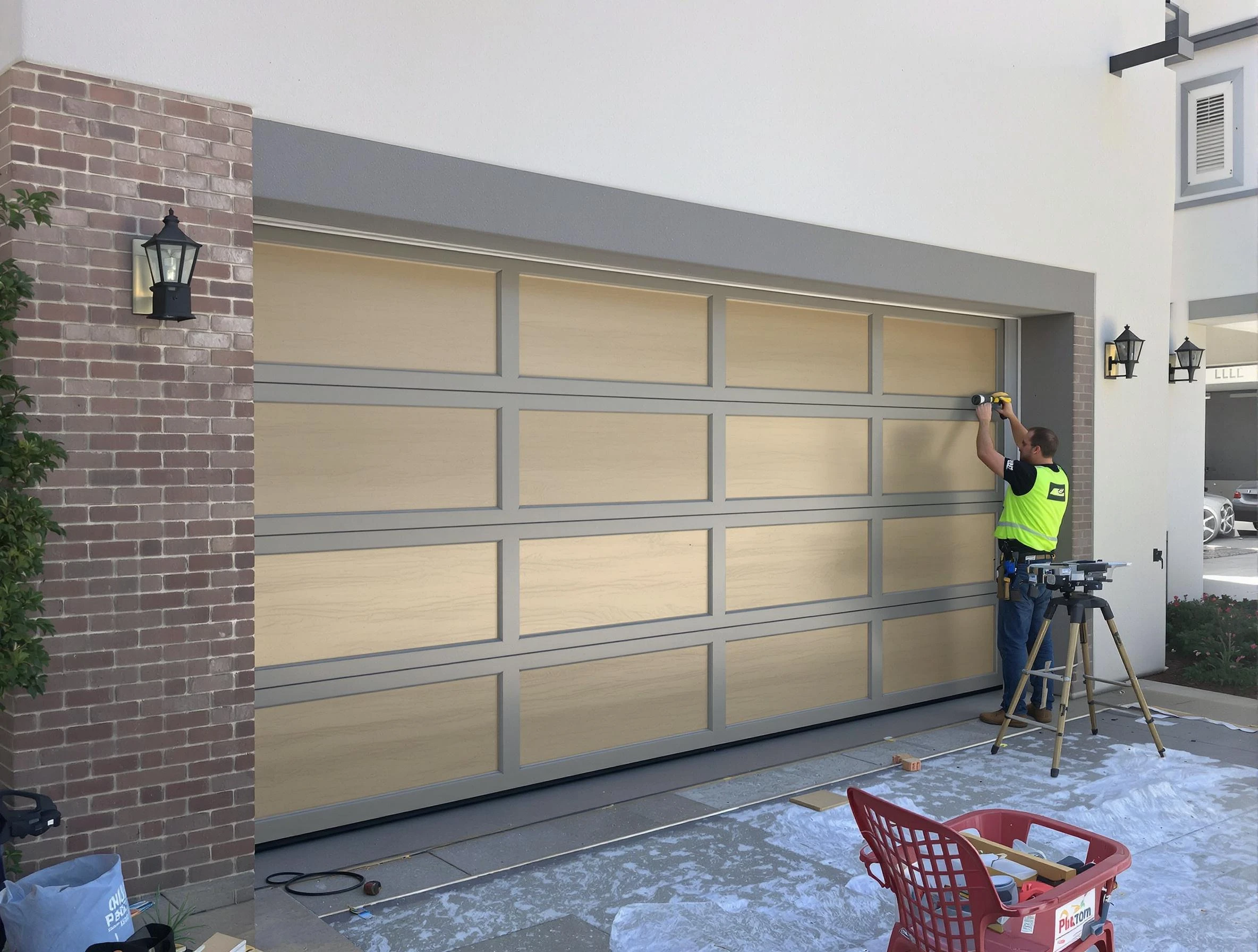 Garage door replacement service by Miami Garage Door Repair in Miami